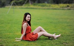 亚洲国产精华精品液好用吗?